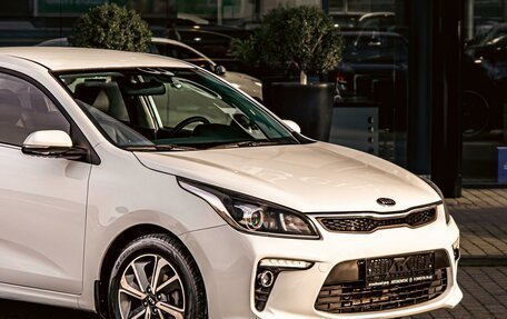 KIA Rio IV, 2020 год, 1 355 000 рублей, 9 фотография