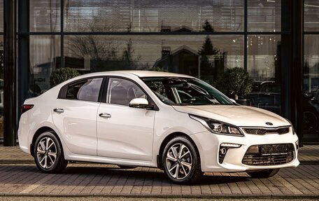 KIA Rio IV, 2020 год, 1 355 000 рублей, 3 фотография