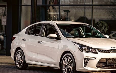 KIA Rio IV, 2020 год, 1 355 000 рублей, 7 фотография