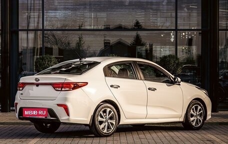 KIA Rio IV, 2020 год, 1 355 000 рублей, 6 фотография