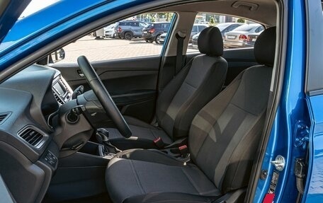 Hyundai Solaris II рестайлинг, 2021 год, 1 255 000 рублей, 7 фотография