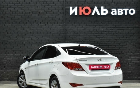 Hyundai Solaris II рестайлинг, 2016 год, 1 150 000 рублей, 5 фотография