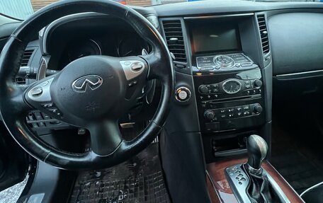 Infiniti FX II, 2011 год, 1 500 000 рублей, 14 фотография