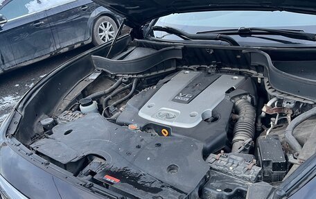 Infiniti FX II, 2011 год, 1 500 000 рублей, 16 фотография