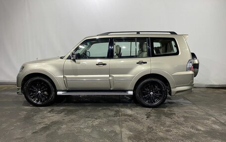 Mitsubishi Pajero IV, 2019 год, 3 797 000 рублей, 7 фотография