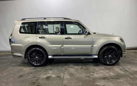 Mitsubishi Pajero IV, 2019 год, 3 797 000 рублей, 8 фотография
