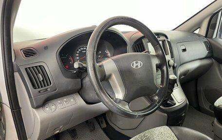 Hyundai H-1 II рестайлинг, 2008 год, 1 230 000 рублей, 8 фотография