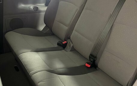 Hyundai H-1 II рестайлинг, 2008 год, 1 230 000 рублей, 21 фотография