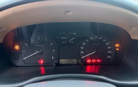 KIA Magentis I, 2005 год, 400 000 рублей, 16 фотография