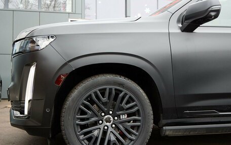 Cadillac Escalade V, 2021 год, 9 000 000 рублей, 12 фотография