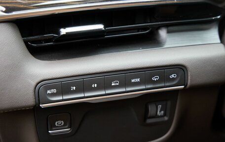 Cadillac Escalade V, 2021 год, 9 000 000 рублей, 19 фотография