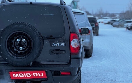 Chevrolet Niva I рестайлинг, 2018 год, 699 000 рублей, 10 фотография