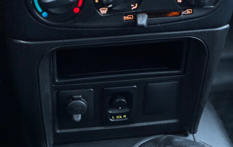 Chevrolet Niva I рестайлинг, 2018 год, 699 000 рублей, 21 фотография