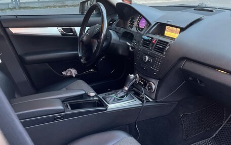 Mercedes-Benz C-Класс, 2009 год, 899 000 рублей, 10 фотография