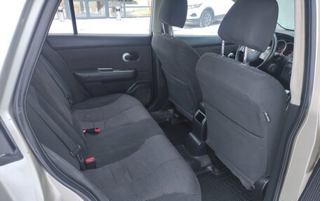 Nissan Tiida, 2010 год, 550 000 рублей, 8 фотография