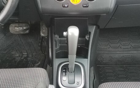 Nissan Tiida, 2010 год, 550 000 рублей, 11 фотография