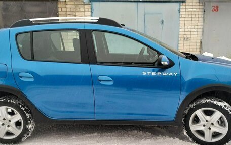 Renault Sandero II рестайлинг, 2018 год, 1 070 000 рублей, 4 фотография