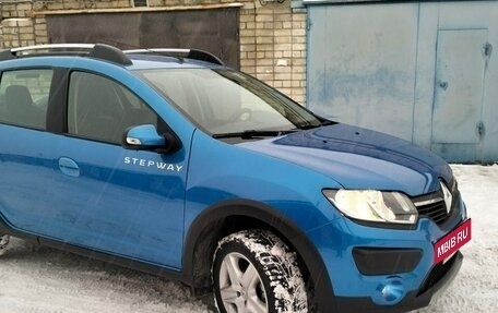 Renault Sandero II рестайлинг, 2018 год, 1 070 000 рублей, 2 фотография