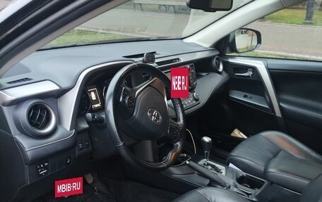 Toyota RAV4, 2017 год, 3 150 000 рублей, 6 фотография