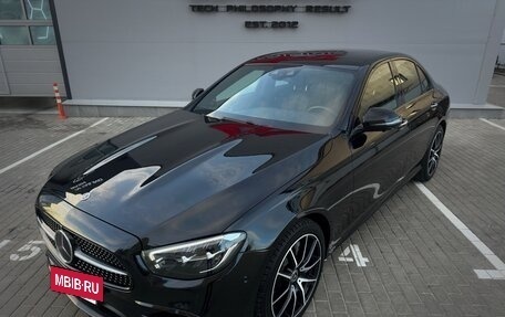 Mercedes-Benz E-Класс, 2021 год, 6 300 000 рублей, 2 фотография