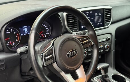 KIA Sportage IV рестайлинг, 2021 год, 2 430 000 рублей, 14 фотография