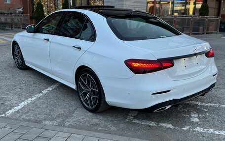 Mercedes-Benz E-Класс, 2021 год, 4 800 000 рублей, 5 фотография