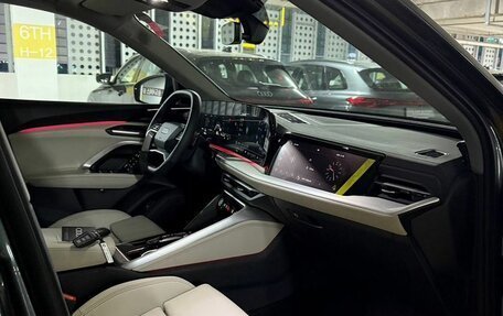 Audi Q5, 2025 год, 8 990 000 рублей, 24 фотография