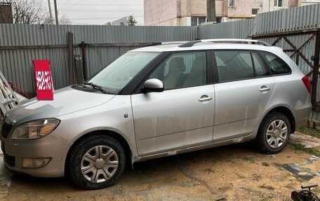 Skoda Fabia II, 2011 год, 499 000 рублей, 3 фотография