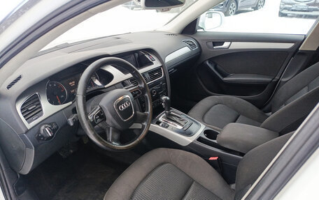 Audi A4, 2011 год, 660 000 рублей, 20 фотография