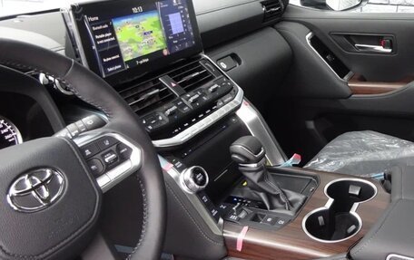 Toyota Land Cruiser, 2023 год, 10 900 000 рублей, 12 фотография