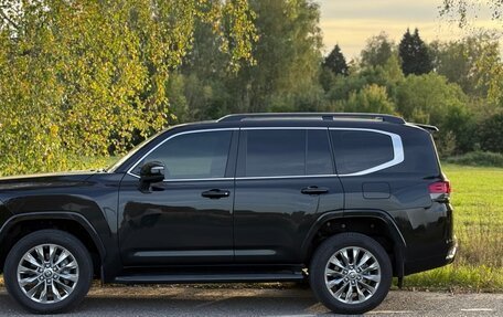 Toyota Land Cruiser, 2023 год, 10 900 000 рублей, 7 фотография