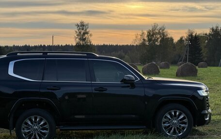 Toyota Land Cruiser, 2023 год, 10 900 000 рублей, 3 фотография