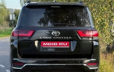 Toyota Land Cruiser, 2023 год, 10 900 000 рублей, 4 фотография