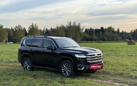 Toyota Land Cruiser, 2023 год, 10 900 000 рублей, 2 фотография