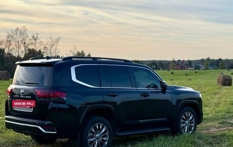 Toyota Land Cruiser, 2023 год, 10 900 000 рублей, 5 фотография