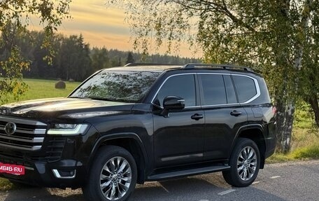 Toyota Land Cruiser, 2023 год, 10 900 000 рублей, 8 фотография