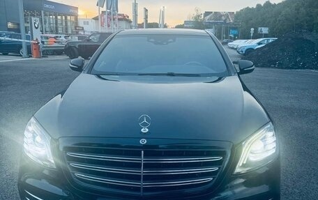 Mercedes-Benz S-Класс, 2018 год, 4 300 000 рублей, 1 фотография