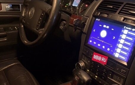 Volkswagen Touareg III, 2004 год, 1 000 000 рублей, 7 фотография