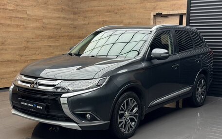 Mitsubishi Outlander III рестайлинг 3, 2018 год, 2 349 000 рублей, 1 фотография