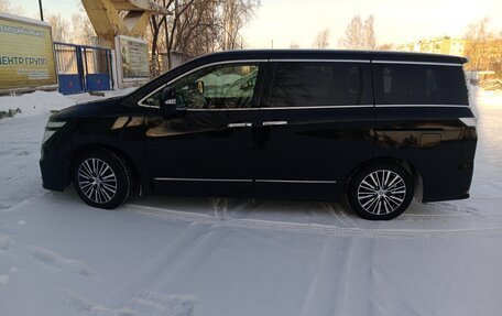 Nissan Elgrand III, 2019 год, 2 800 000 рублей, 2 фотография