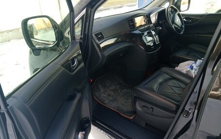 Nissan Elgrand III, 2019 год, 2 800 000 рублей, 9 фотография