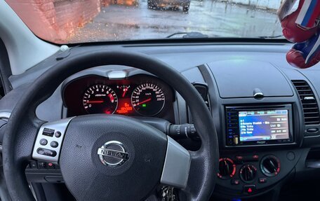 Nissan Note II рестайлинг, 2010 год, 700 000 рублей, 5 фотография