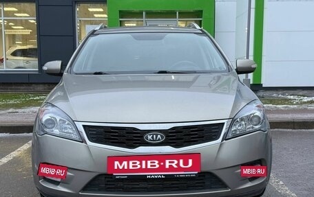 KIA cee'd I рестайлинг, 2010 год, 691 000 рублей, 2 фотография