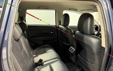 Mitsubishi Outlander III рестайлинг 3, 2019 год, 1 899 800 рублей, 4 фотография