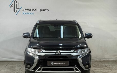 Mitsubishi Outlander III рестайлинг 3, 2019 год, 1 899 800 рублей, 13 фотография