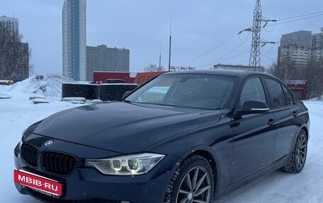 BMW 3 серия, 2013 год, 1 400 000 рублей, 8 фотография