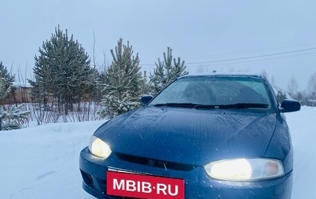 Mitsubishi Mirage VI рестайлинг, 1995 год, 220 000 рублей, 2 фотография