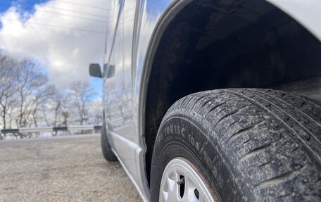 Toyota HiAce H200, 2010 год, 1 670 000 рублей, 18 фотография