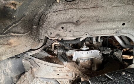 Toyota HiAce H200, 2010 год, 1 670 000 рублей, 31 фотография