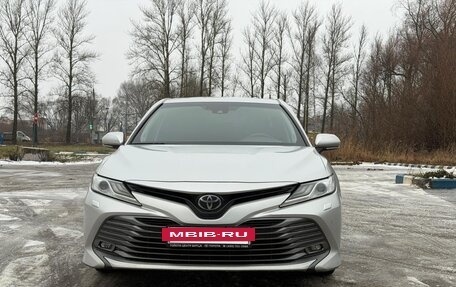 Toyota Camry, 2021 год, 2 070 000 рублей, 3 фотография